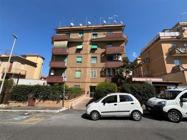 Casa in vendita a Municipio Roma XIII, Roma Capitale