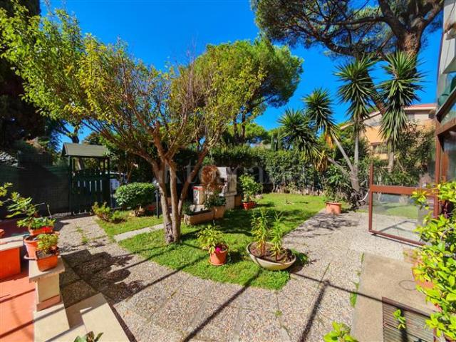 Casa in vendita a Montecompatri