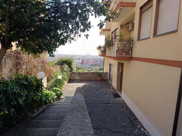 Casa in vendita a Picanello-Ognina-Barriera-Canalicchio, Catania