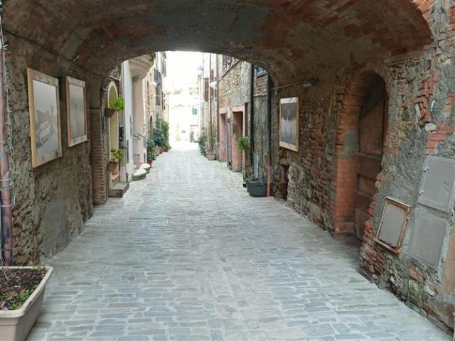 Casa in vendita a Radicondoli, Toscana