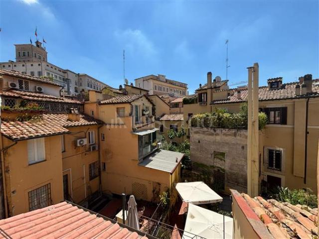 Casa in vendita a Municipio Roma I, Roma Capitale