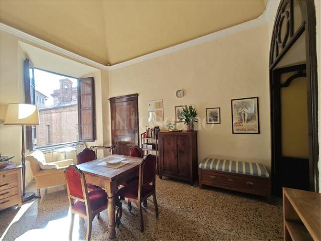 Casa in affitto a Contrada della Lupa, Siena