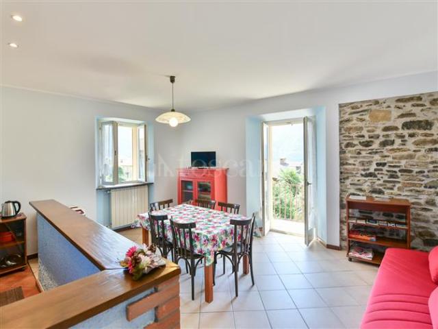 Casa in vendita a Cernobbio, Como