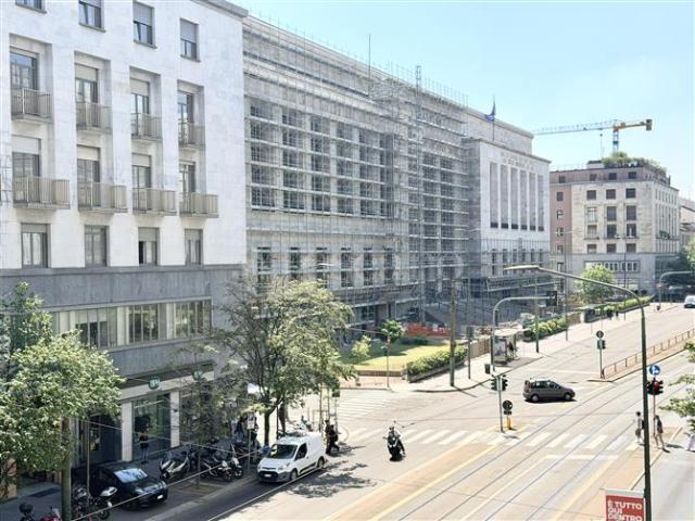 Casa in vendita a Municipio 1, Milano