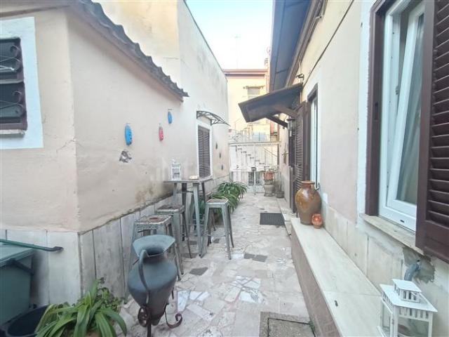 Casa in vendita a Municipio Roma IX, Roma Capitale