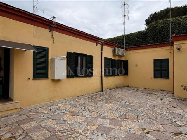 Casa in vendita a Municipio Roma VII, Roma Capitale