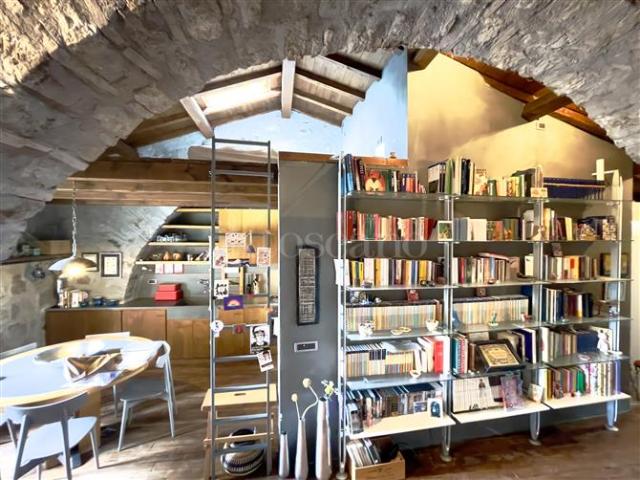 Casa in vendita a San Pellegrino, Viterbo