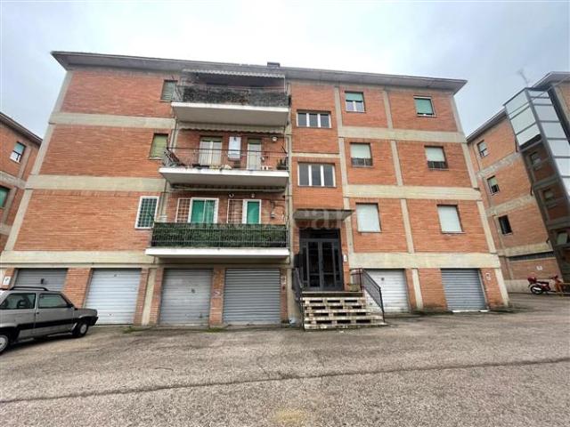 Casa in vendita a Borgo Cartaro, Marche