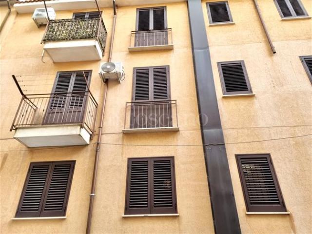 Casa in vendita a Carini, Sicilia