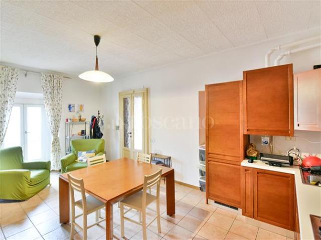 Casa in vendita a San Bartolomeo, Como