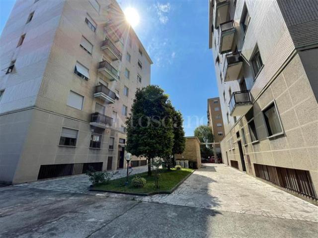 Casa in vendita a Municipio 9, Milano