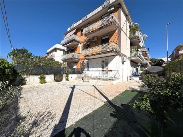 Casa in vendita a Mascalucia, Sicilia