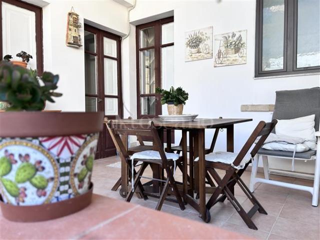 Casa in vendita a Santa Lucia, Siracusa