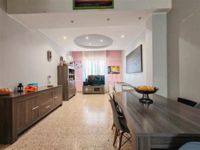 Casa in vendita a Commenda, Brindisi