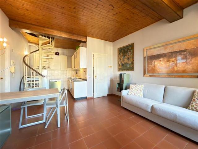 Casa in affitto a Municipio 1, Milano