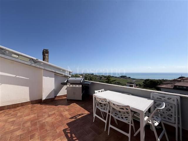 Casa in vendita a Unione dei Comuni della Val Vibrata, Tortoreto