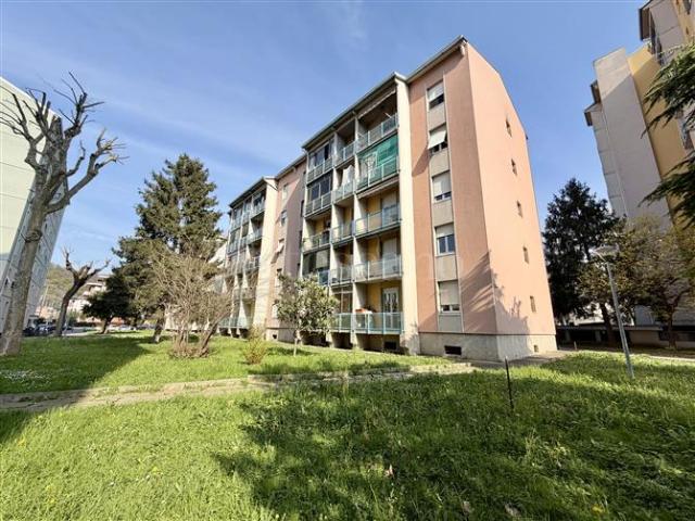 Casa in vendita a Zona Ovest, Brescia