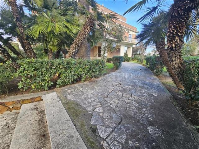 Casa in vendita a Villa Claudia, Roma Capitale