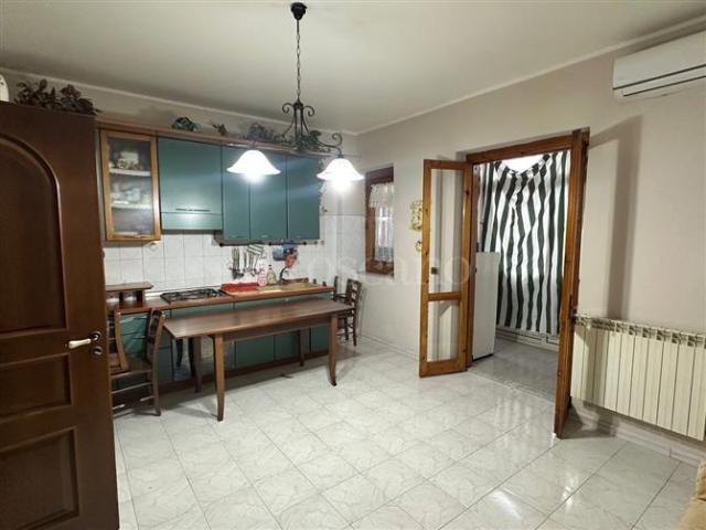 Casa in vendita a Aci Catena, Sicilia