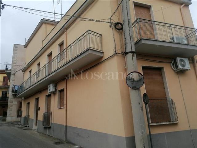 Casa in vendita a Ferla, Sicilia