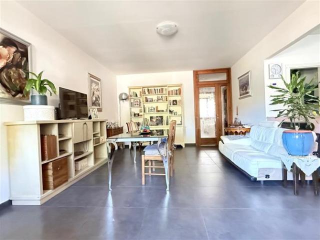 Casa in vendita a Calenzano, Firenze