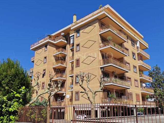 Casa in vendita a Municipio Roma XIV, Roma Capitale