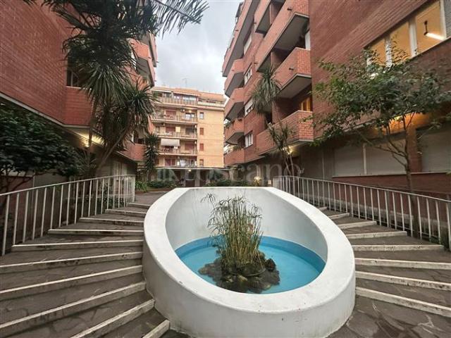Casa in vendita a Lido di Ostia, Roma Capitale