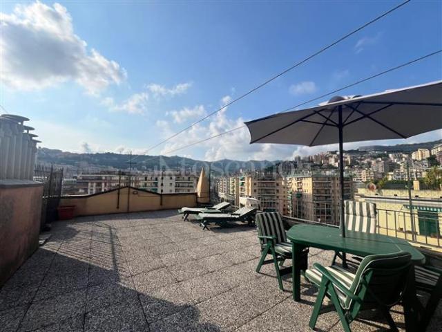 Casa in vendita a Bassa Val Bisagno, Serra Riccò