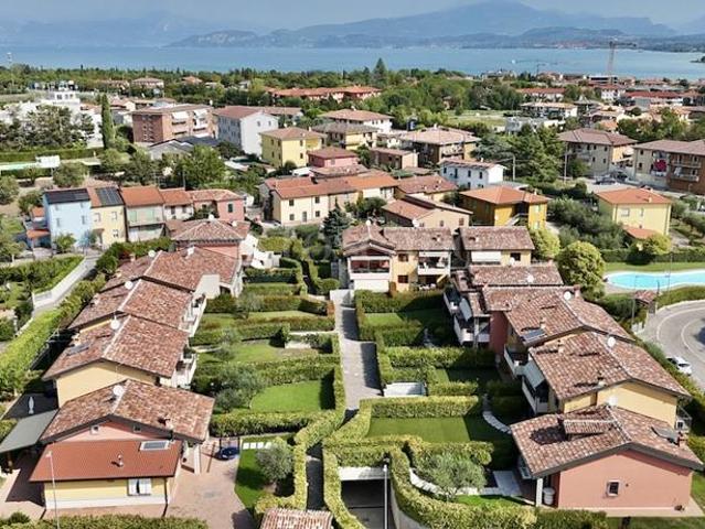 Casa in vendita a Broglie, Peschiera del Garda