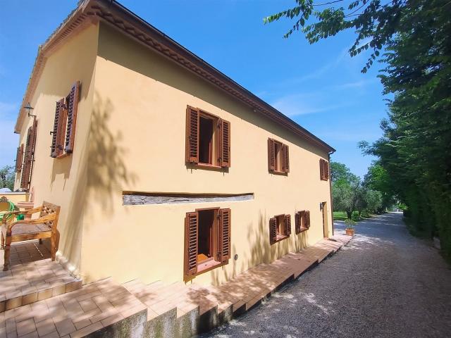 Casa in vendita a Marche, Pesaro E Urbino