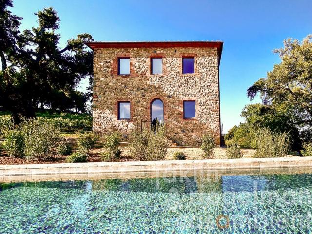 Casa in vendita a Roccastrada, Toscana