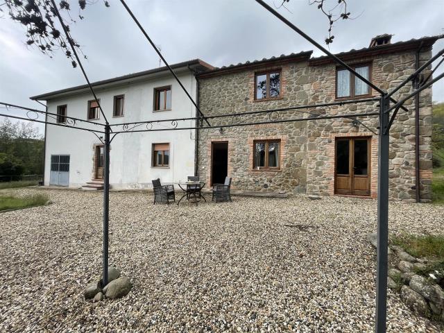 Casa in vendita a Montecatini Alto, Montecatini Terme