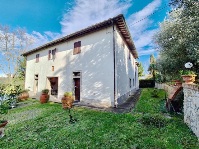 Casa in vendita a Peccioli, Toscana