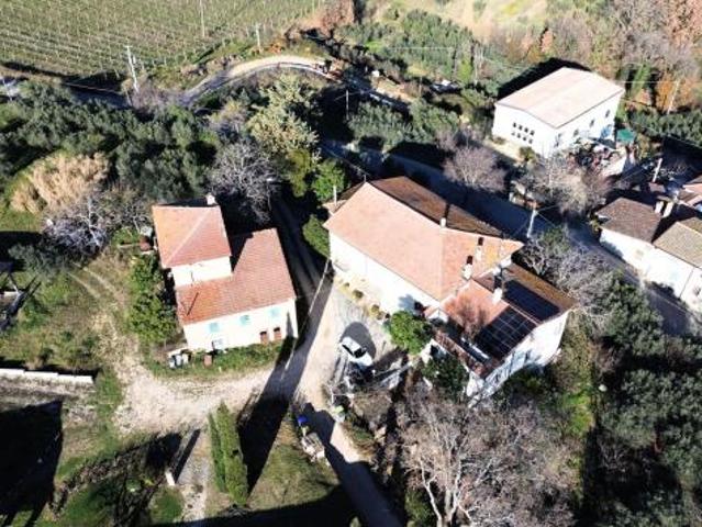 Terreno in vendita a Montefalco, Umbria
