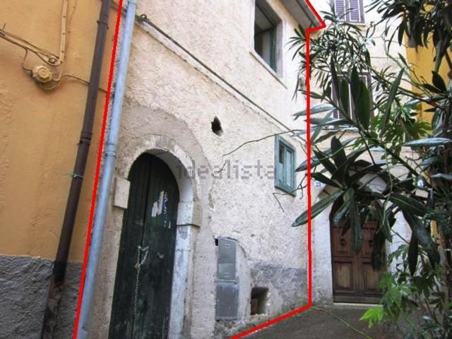 Rustico in vendita a Agnone, Molise