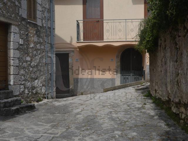 Rustico in vendita a Settefrati, Lazio