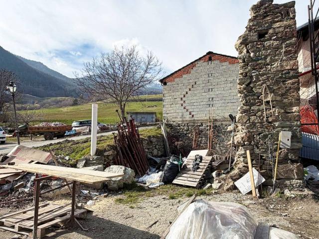 Rustico in vendita a Torgnon, Aosta