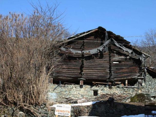 Rustico in vendita a Antey Saint André, Aosta