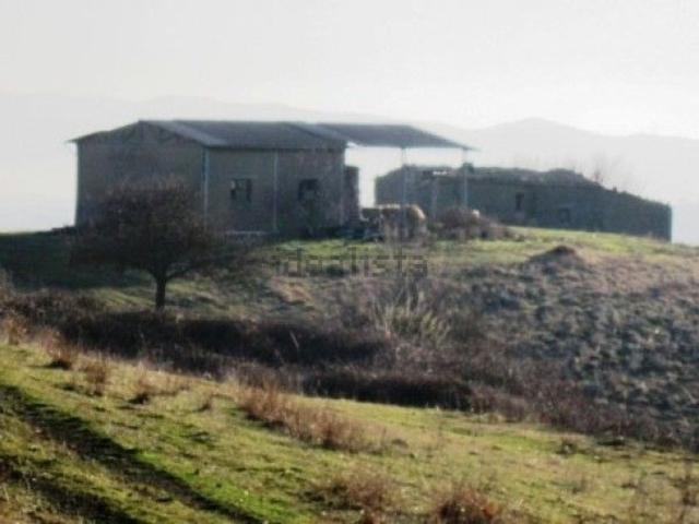 Rustico in vendita a Unione di Comuni Montani Colline del Fiora, Pitigliano