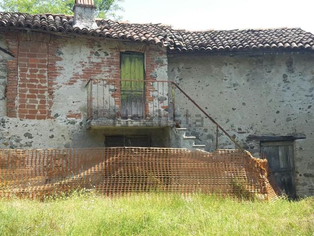 Rustico in vendita a Piana Crixia, Liguria