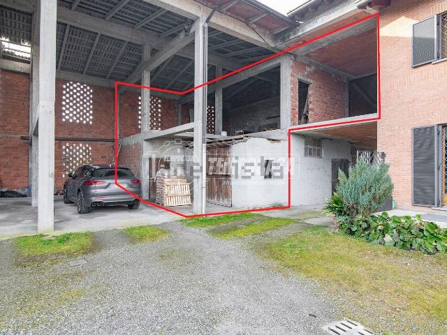 Rustico in vendita a Canonica D'adda, Lombardia