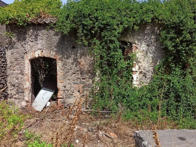 Rustico in vendita a Gravina Di Catania, Sicilia