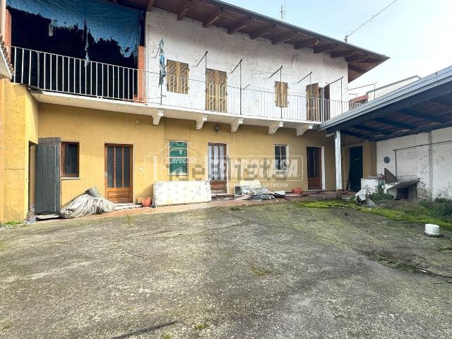 Rustico in vendita a Piemonte, Torino