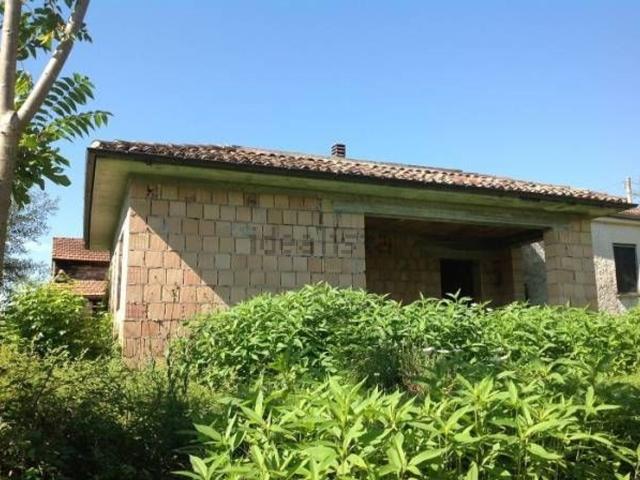 Rustico in vendita a Roccasecca, Lazio