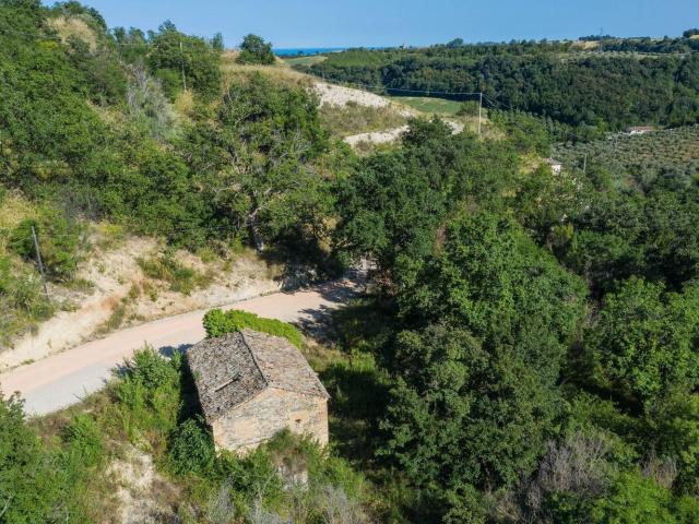 Rustico in vendita a San Giovanni, Marche