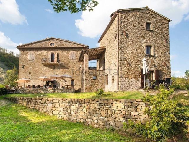 Rustico in vendita a Pietralunga, Umbria