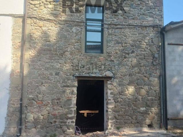 Rustico in vendita a Montecatini Terme, Toscana