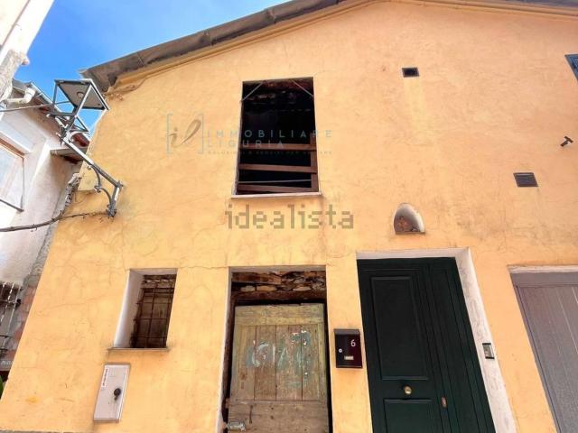 Rustico in vendita a Caravonica, Liguria