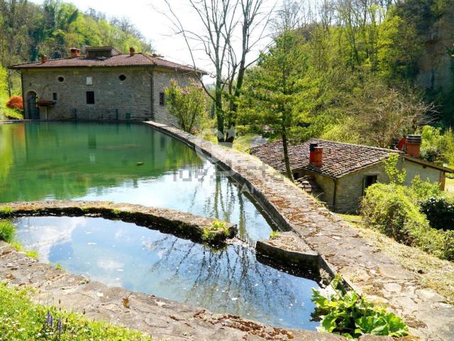 Rustico in vendita a Luco Mugello, Borgo San Lorenzo