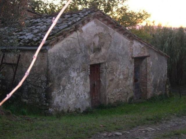 Rustico in vendita a Volterra, Toscana